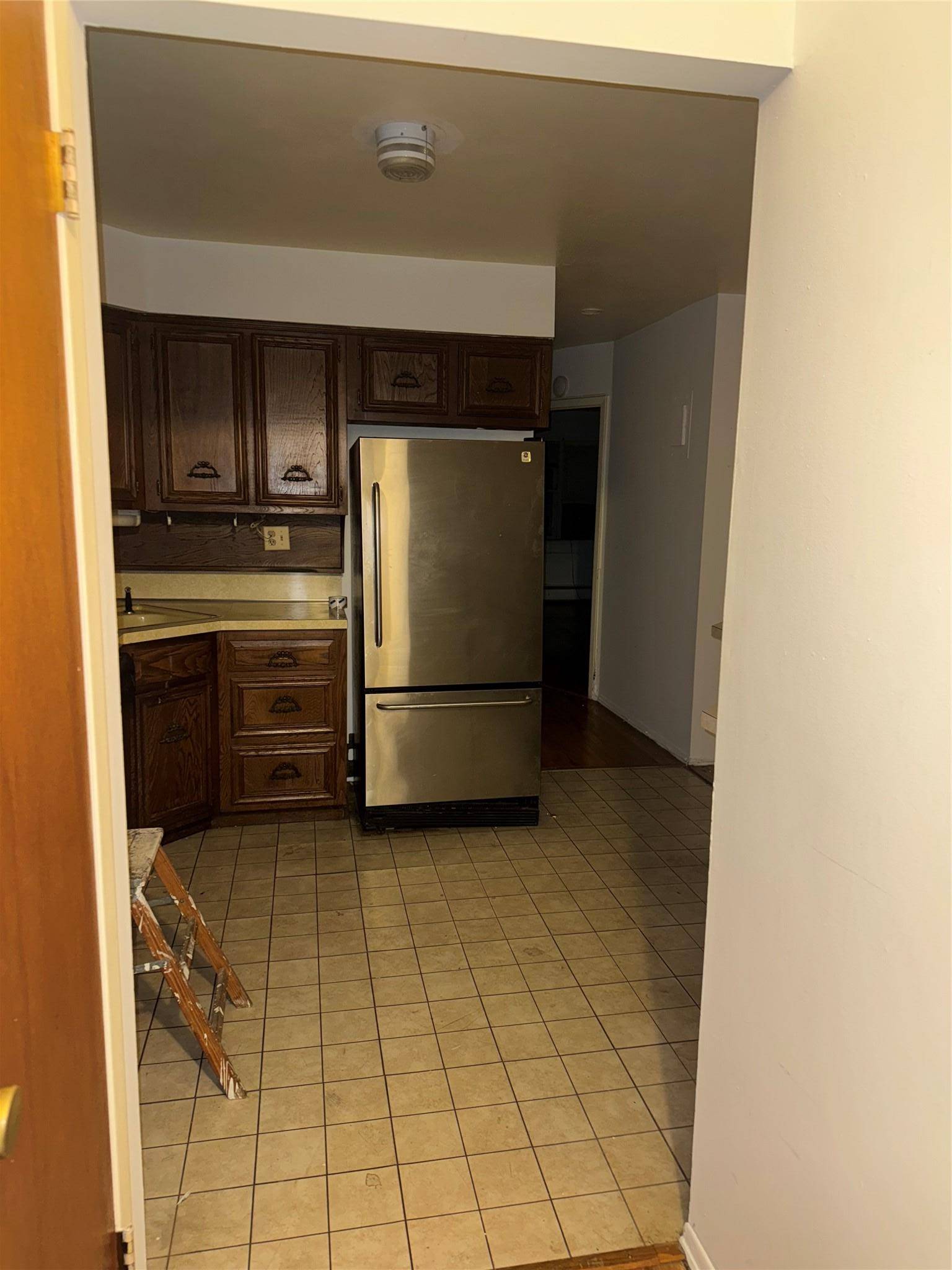 Bayside, NY 11360,18-18 Bell BLVD #1F