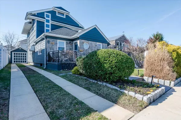 260 W Market ST, Long Beach, NY 11561