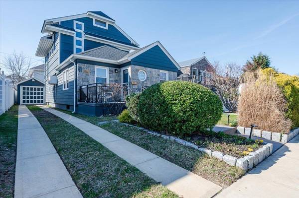 260 W Market ST, Long Beach, NY 11561