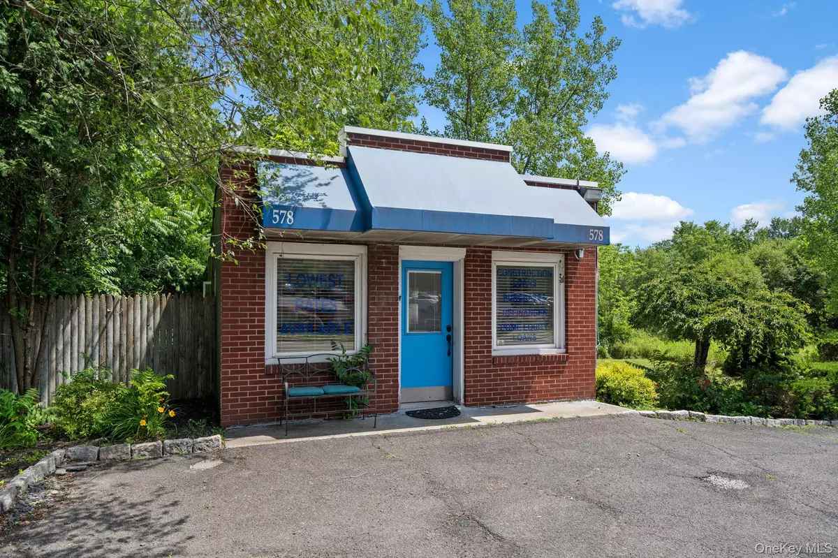 Highland Mills, NY 10930,578 State Route 32