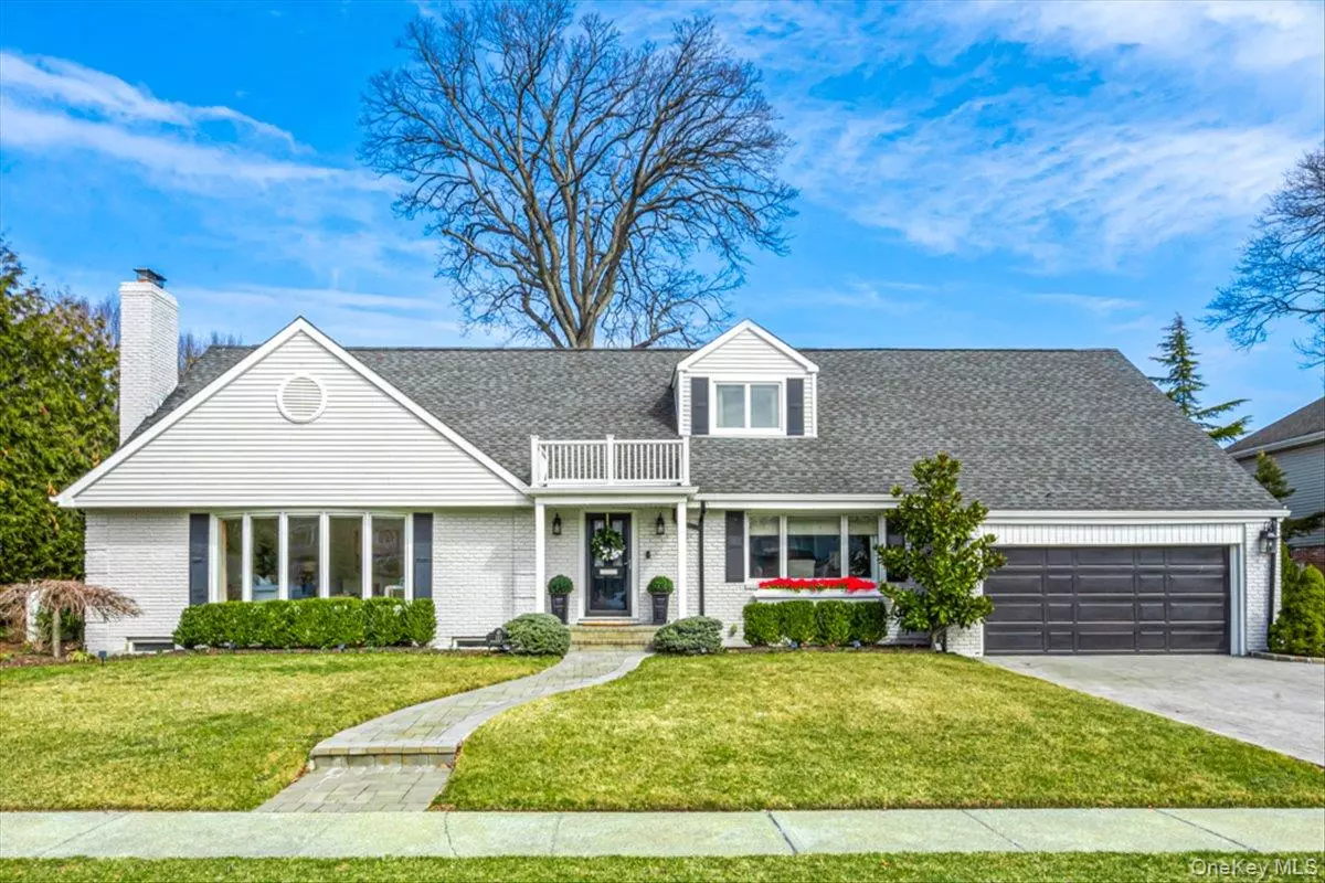 Rockville Centre, NY 11570,111 Berkshire RD