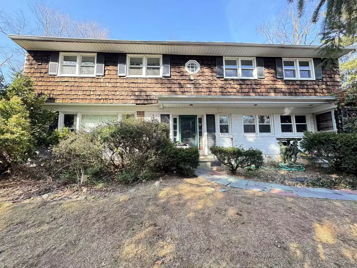 Manhasset, NY 11030,499 Stonytown RD