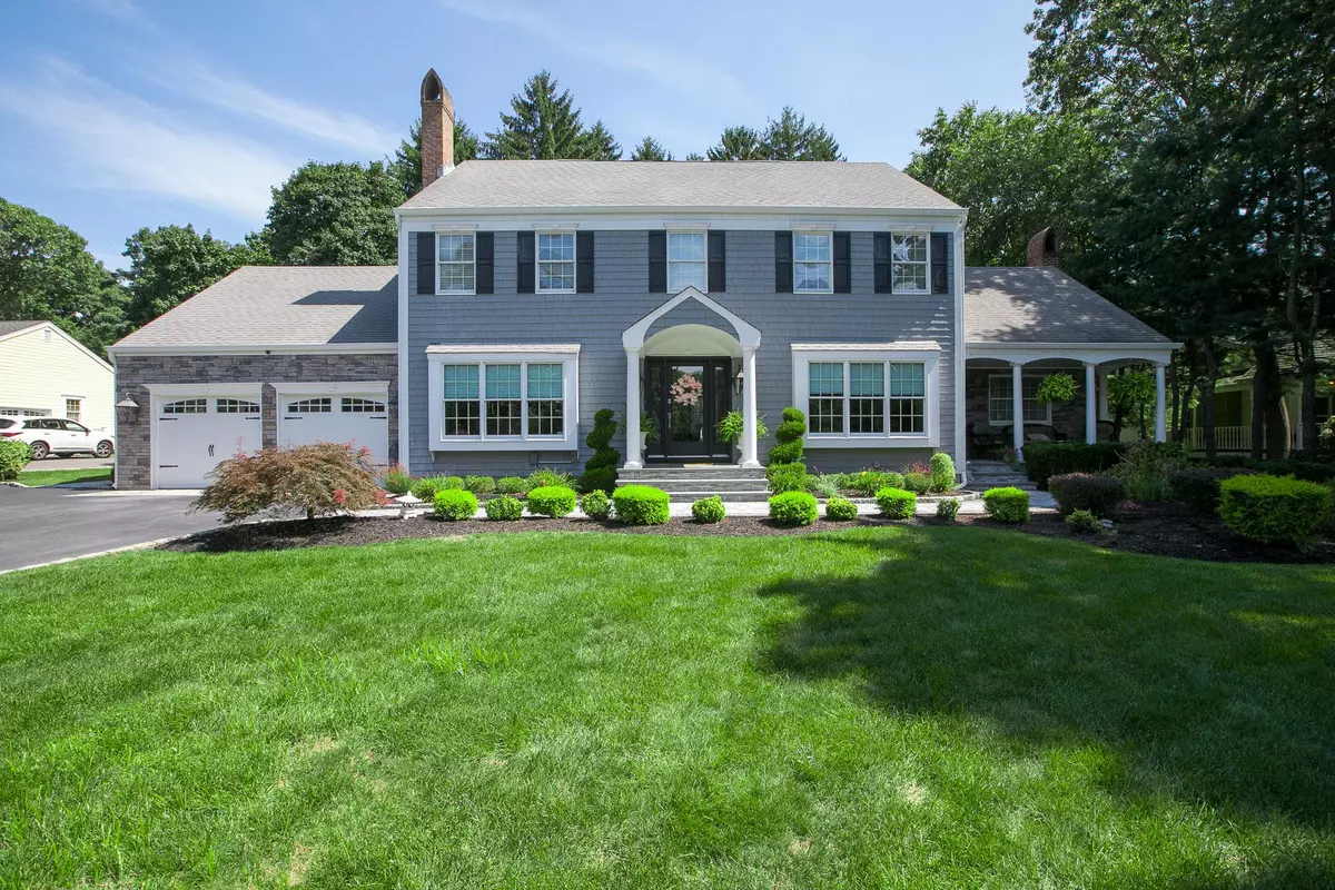 Saint James, NY 11780,26 Heide CT