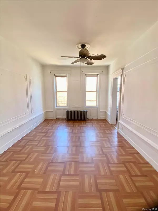Brooklyn, NY 11237,455 Irving AVE