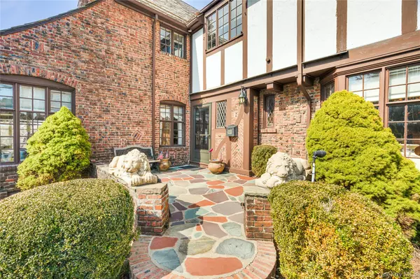 Peekskill, NY 10566,1430 Riverview AVE