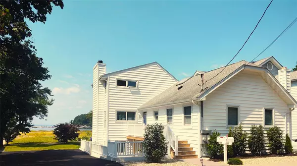 Sea Cliff, NY 11579,16 The BLVD