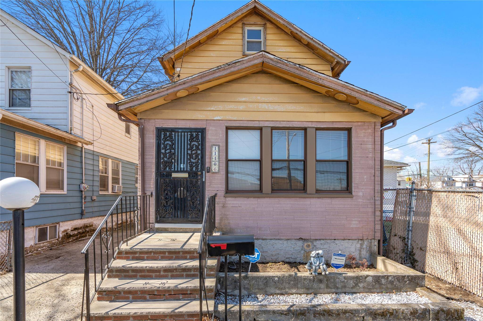 South Ozone Park, NY 11420,11406 135th ST
