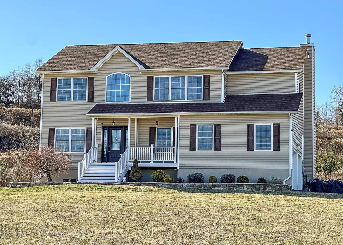 Highland, NY 12528,6 Wellington PL