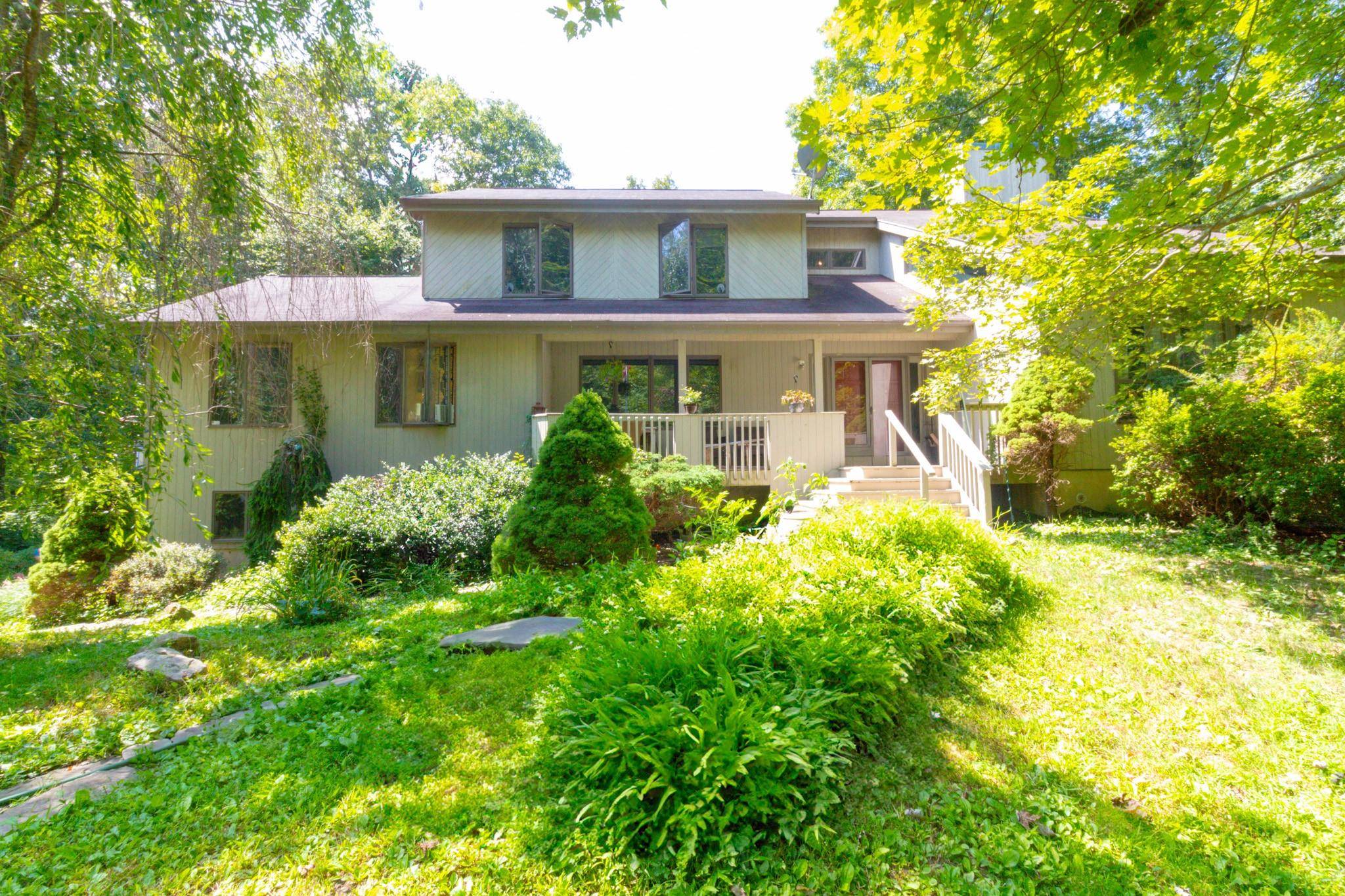140 Milltown RD,  Holmes,  NY 12531