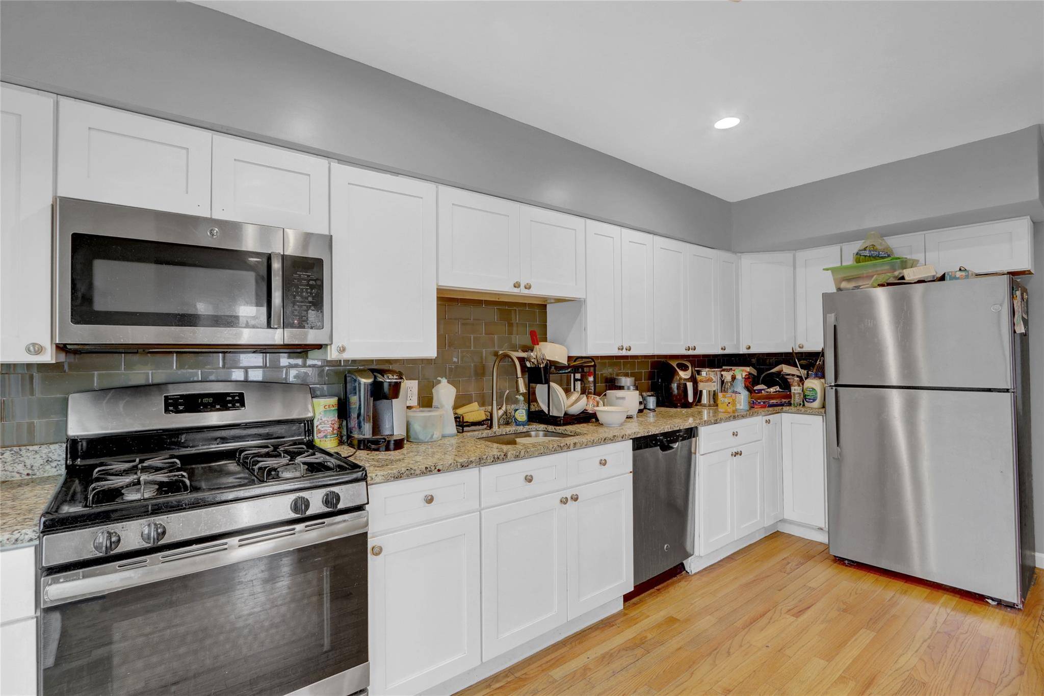 Deer Park, NY 11729,10 Sunburst DR