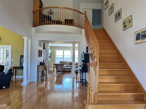 Beacon, NY 12508,29 Fairways LN