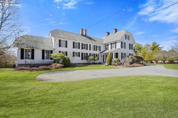 252 Beaver Dam RD, Brookhaven, NY 11719