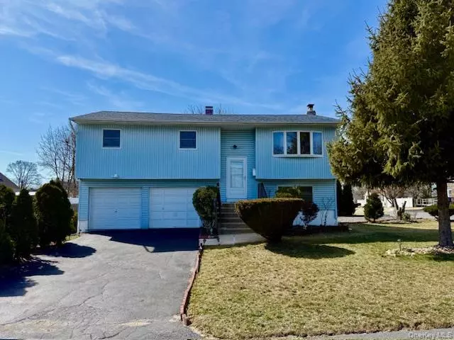 Central Islip, NY 11722,40 Church ST
