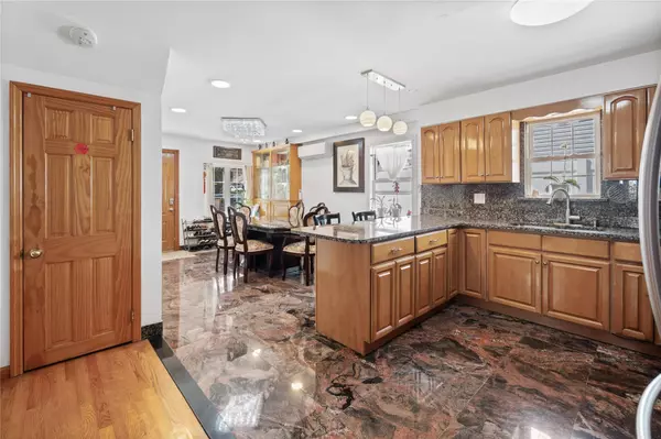 Bayside, NY 11364,230-09 64th AVE