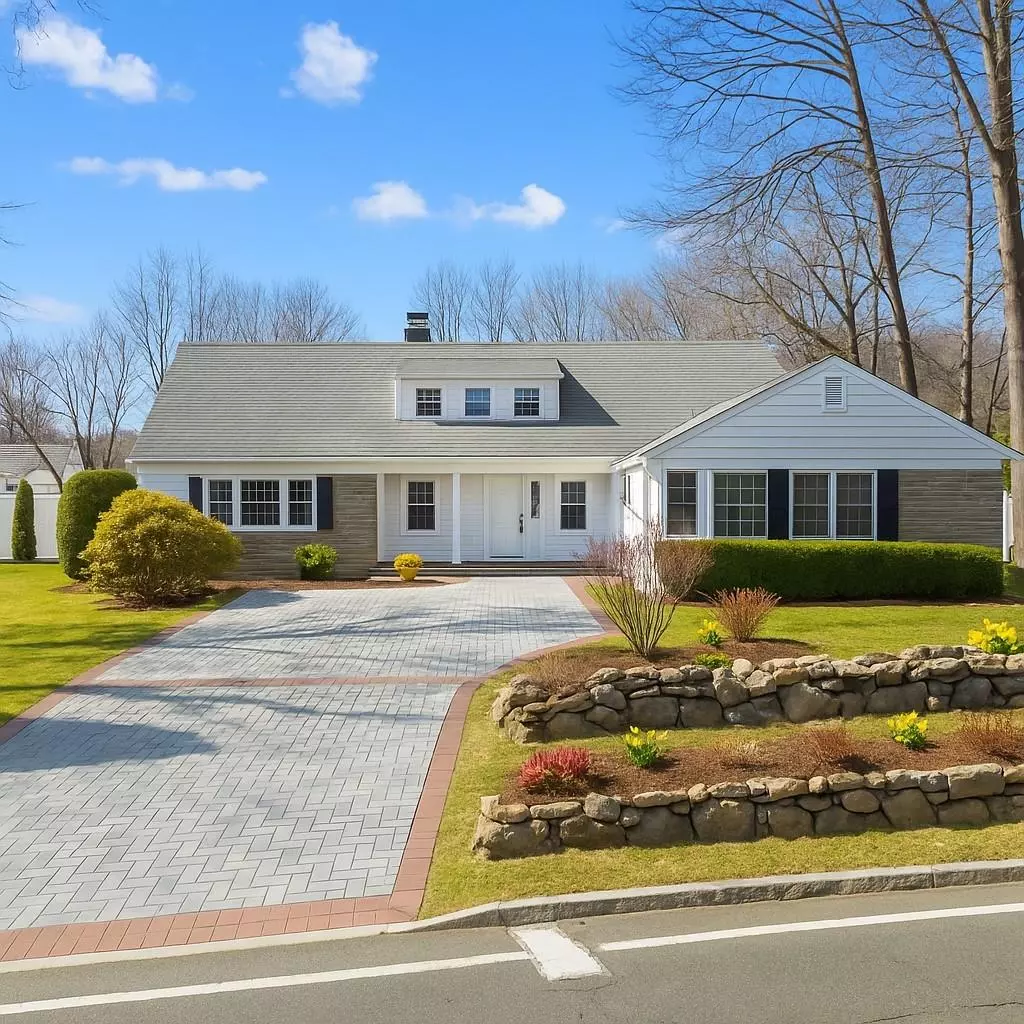 New Rochelle, NY 10804,60 Wilmot RD