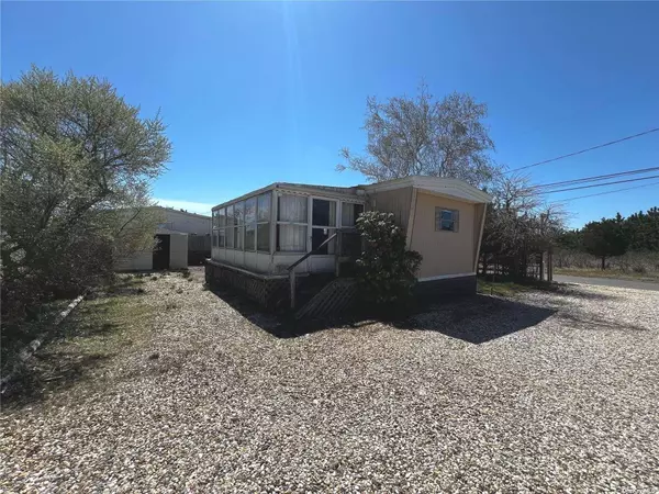 Amagansett, NY 11930,53 Crassen BLVD #5