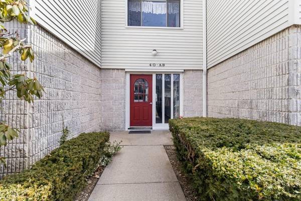 40 Richmond BLVD #1B, Ronkonkoma, NY 11779