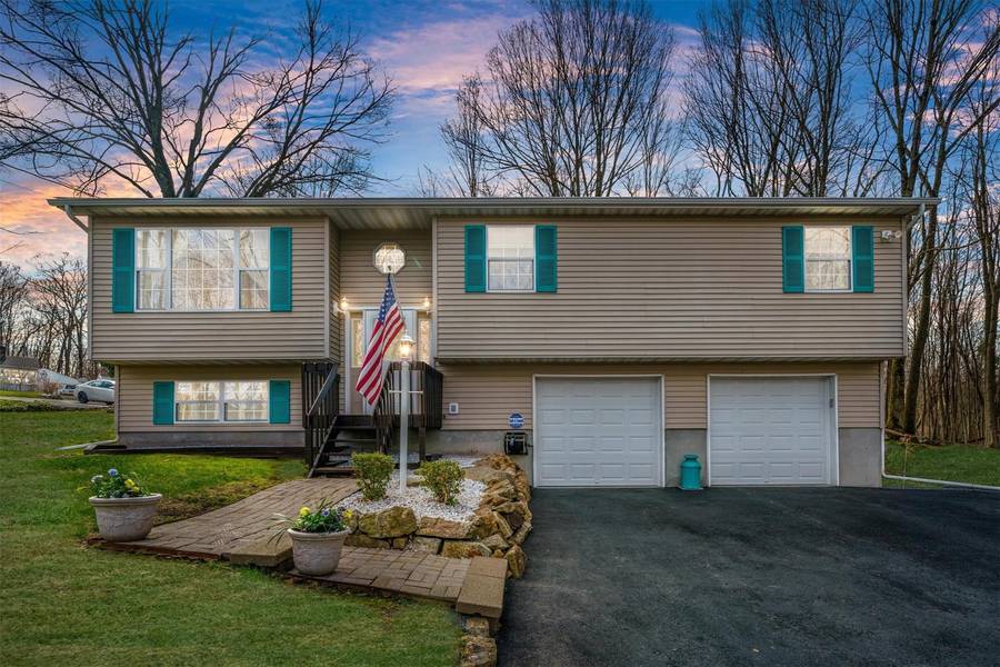 80 Powder Mill RD, Newburgh, NY 12550