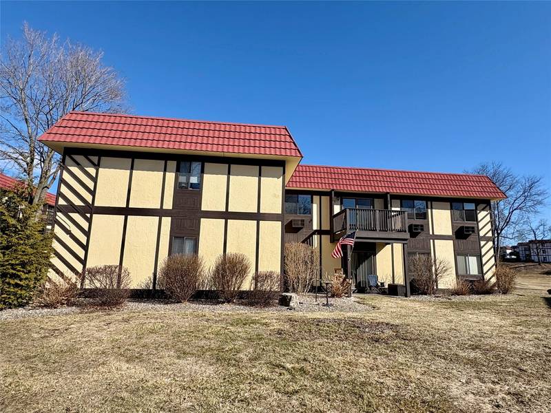 2 Loudon DR #15, Fishkill, NY 12524