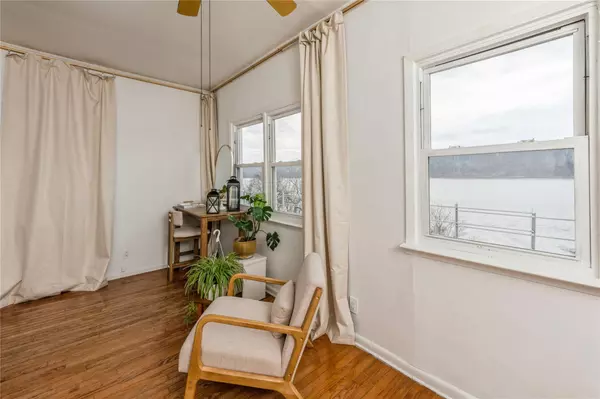 Yonkers, NY 10701,785 Warburton AVE