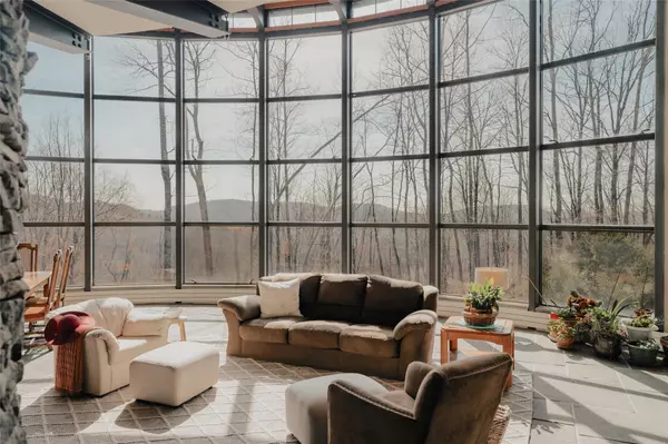 Callicoon Center, NY 12724,150 Bethlehem RD