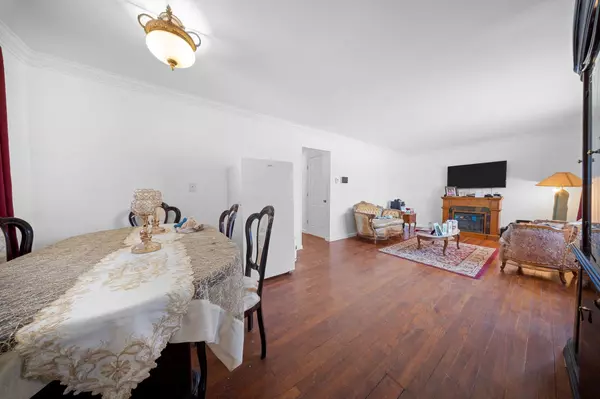Laurelton, NY 11413,142-51 231 ST