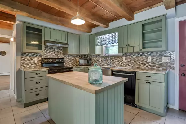 Olivebridge, NY 12461,110 Brown Station RD