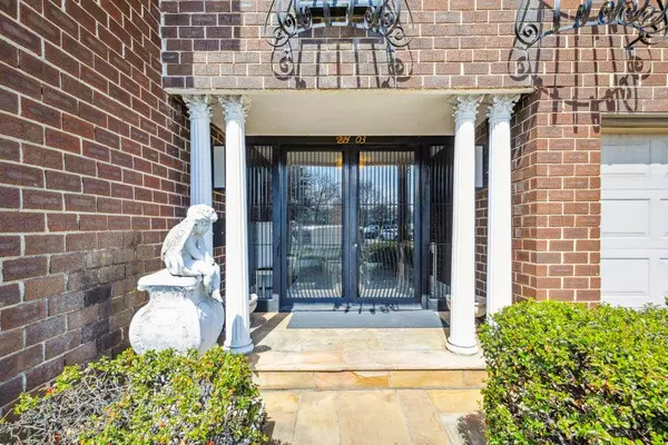 Bayside, NY 11360,214-03 WATERS EDGE DRIVE