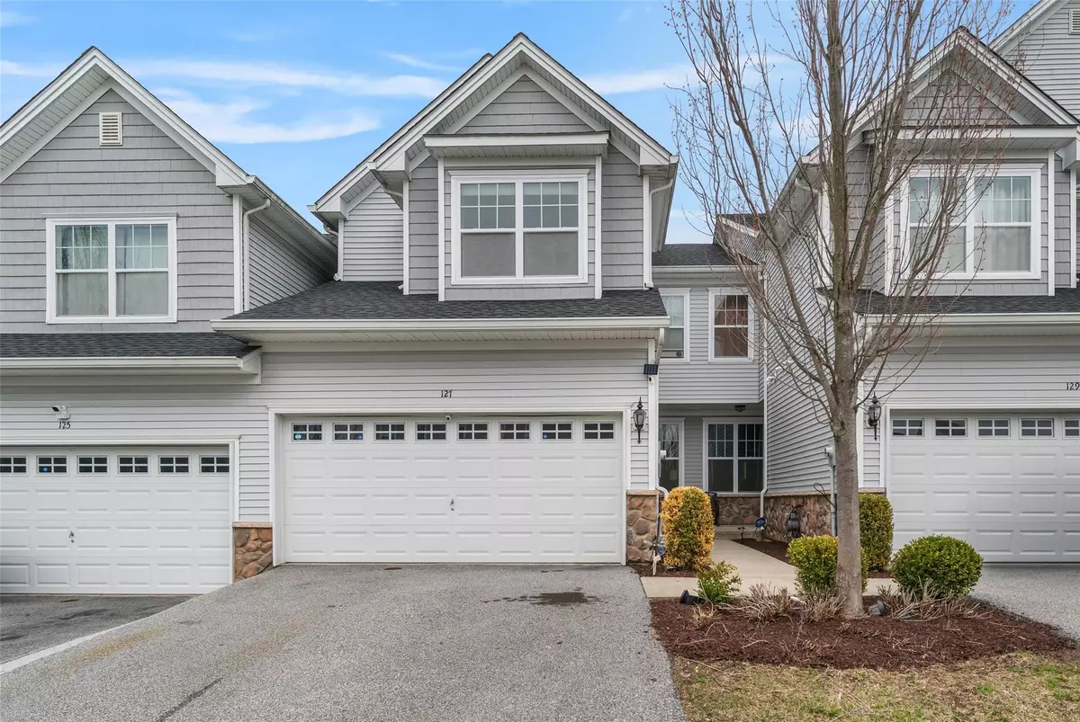 Middletown, NY 10940,127 Meadow View DR