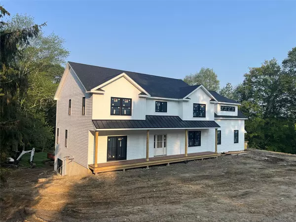 27 Sun Hill RD, Katonah, NY 10536