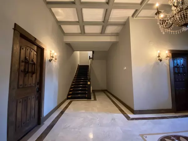 Dobbs Ferry, NY 10522,155 Beacon Hill DR #6