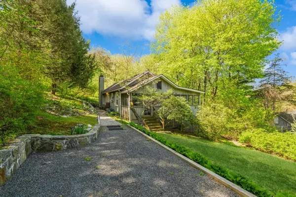 Putnam Valley, NY 10579,3 Berry Hill