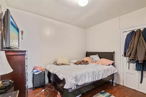 Haverstraw, NY 10927,6 W Broad ST