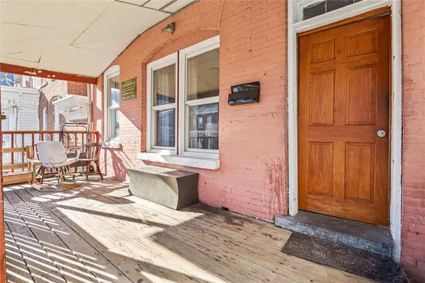 Haverstraw, NY 10927,6 W Broad ST