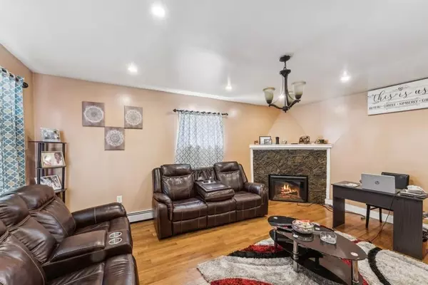 Jamaica, NY 11434,11422 174th ST