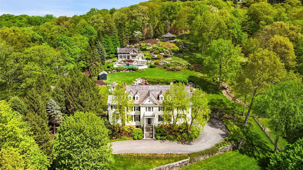 Bedford, NY 10506,170 Horizon LN