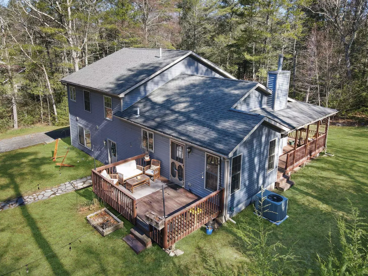 Glen Spey, NY 12737,565 Decker RD