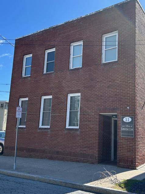 11 Orchard ST, Walden, NY 12586