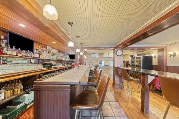 Bedford Hills, NY 10506,13 Adams ST