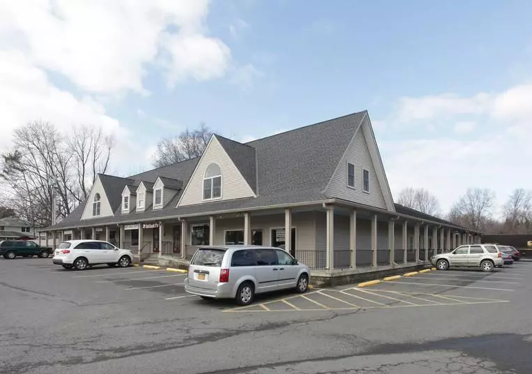 Rhinebeck, NY 12572,6557-6567 Spring Brook AVE #201