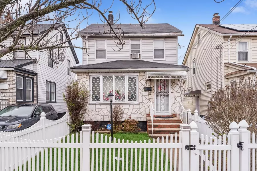 116-23 201st street, Saint Albans, NY 11412