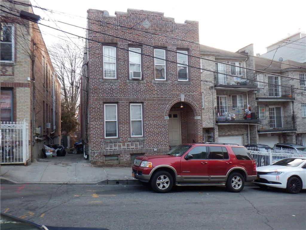 Bronx, NY 10466,632 E 223rd ST
