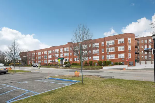 Garden City, NY 11530,101 Second ST #B1