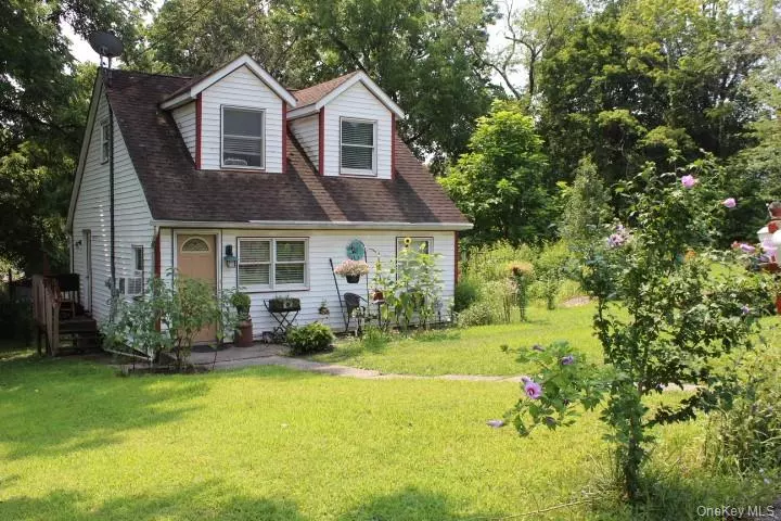 105 White ST, Newburgh, NY 12550