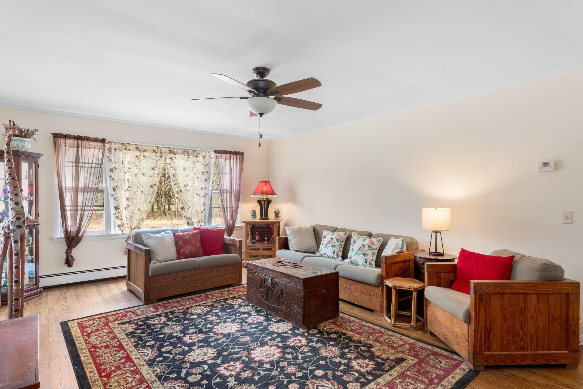 Southold, NY 11971,570 N North Bayview RD