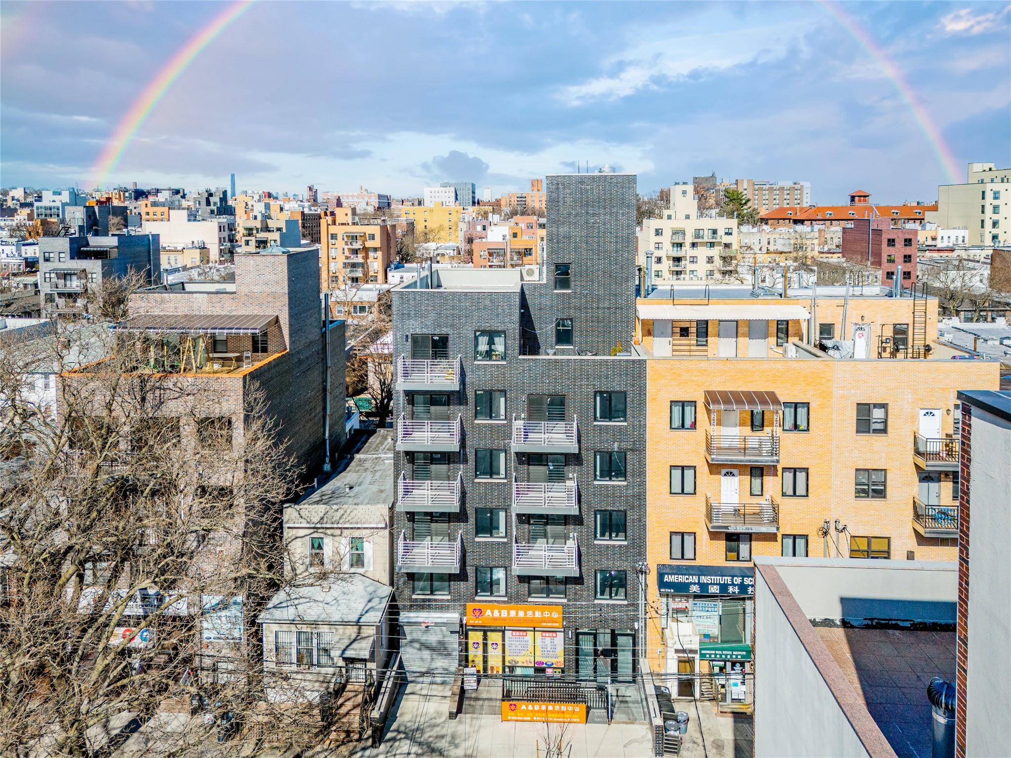 941 57th ST #2A, Brooklyn, NY 11219