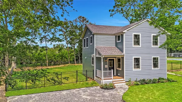 Greenport, NY 11944,550 Madison Avenue