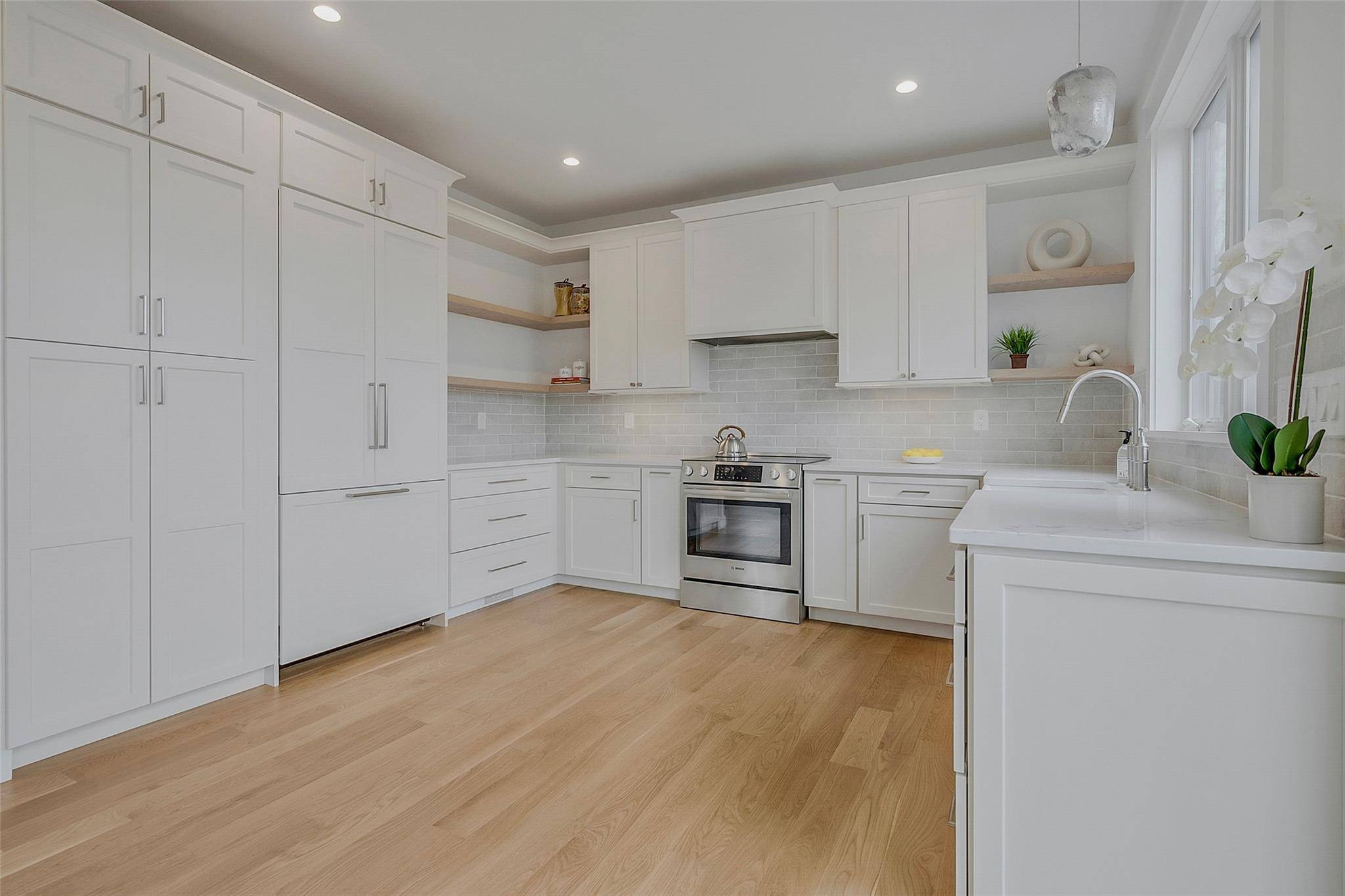 Greenport, NY 11944,550 Madison Avenue