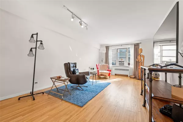 Bronx, NY 10463,640 W 231st ST #7A