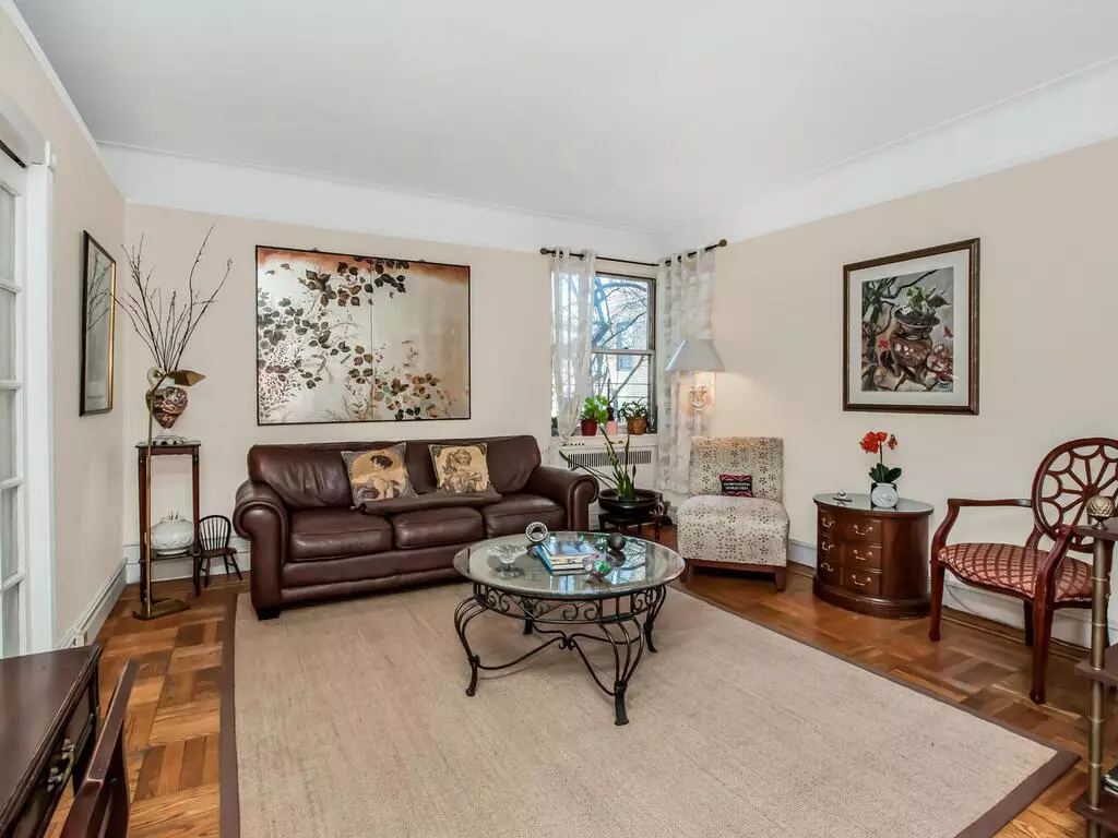 Bronx, NY 10462,2166 Bronx PARK #1G